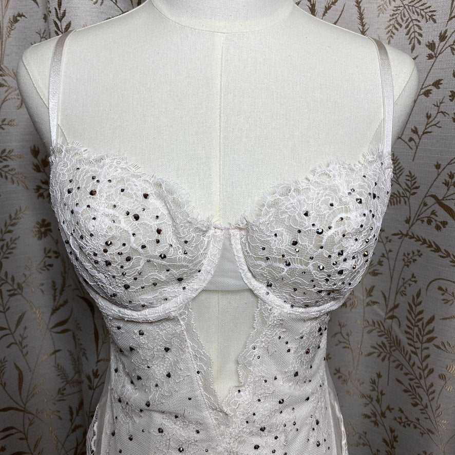 Victorias Secret White Lace Rhinestone Cheeky Teddy M/L Low Back Bridal Coquette