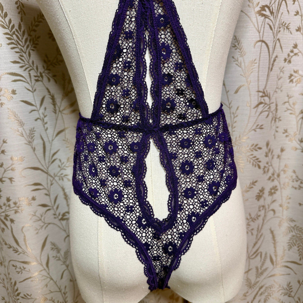 Victoria's Secret Purple Lace Halter Teddy Bodysuit L Plunge Romantic Whimsigoth