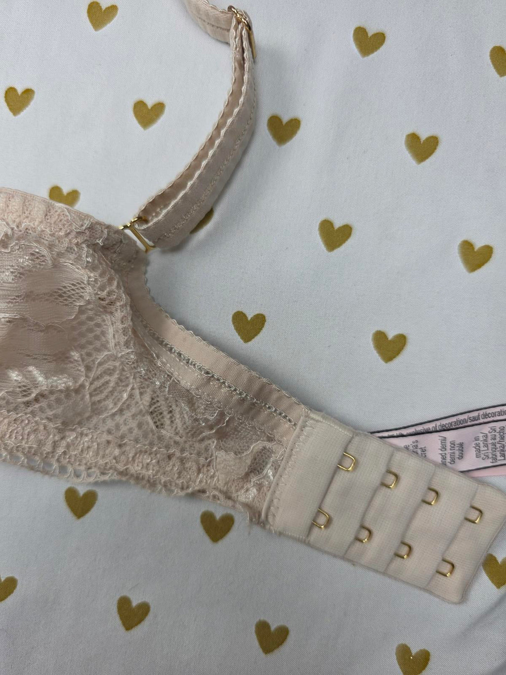 Victorias Secret Lace Unlined INCREIBLE Bra Demi Balconette Beige 36D