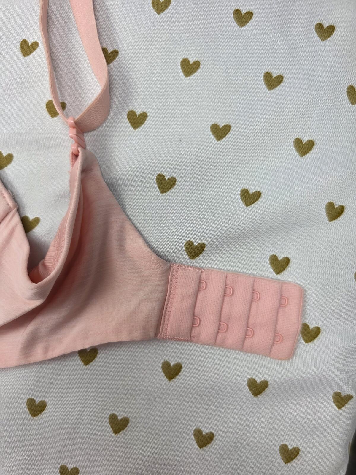 Victorias Secret NO Wire Wireless 36DD Super Soft Pink Bra
