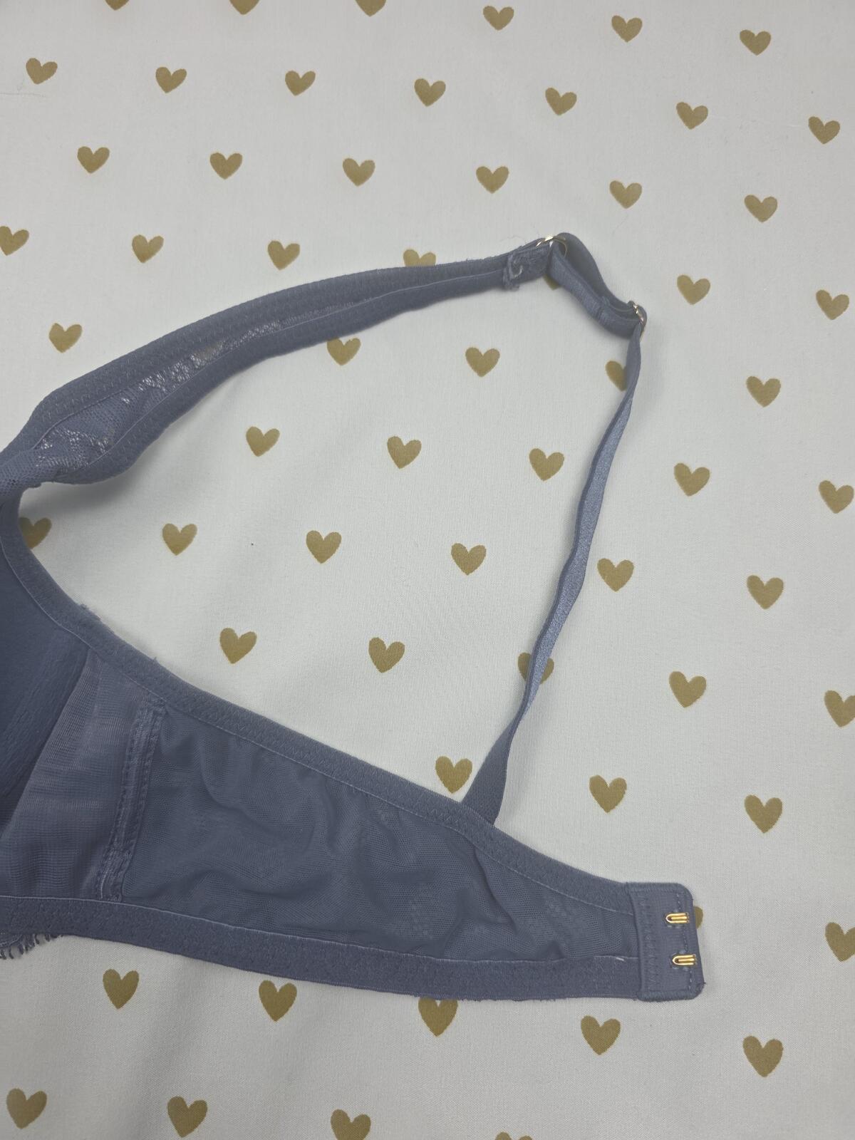 Victorias Secret Lace Cami Bra Push Up without Padding 34B