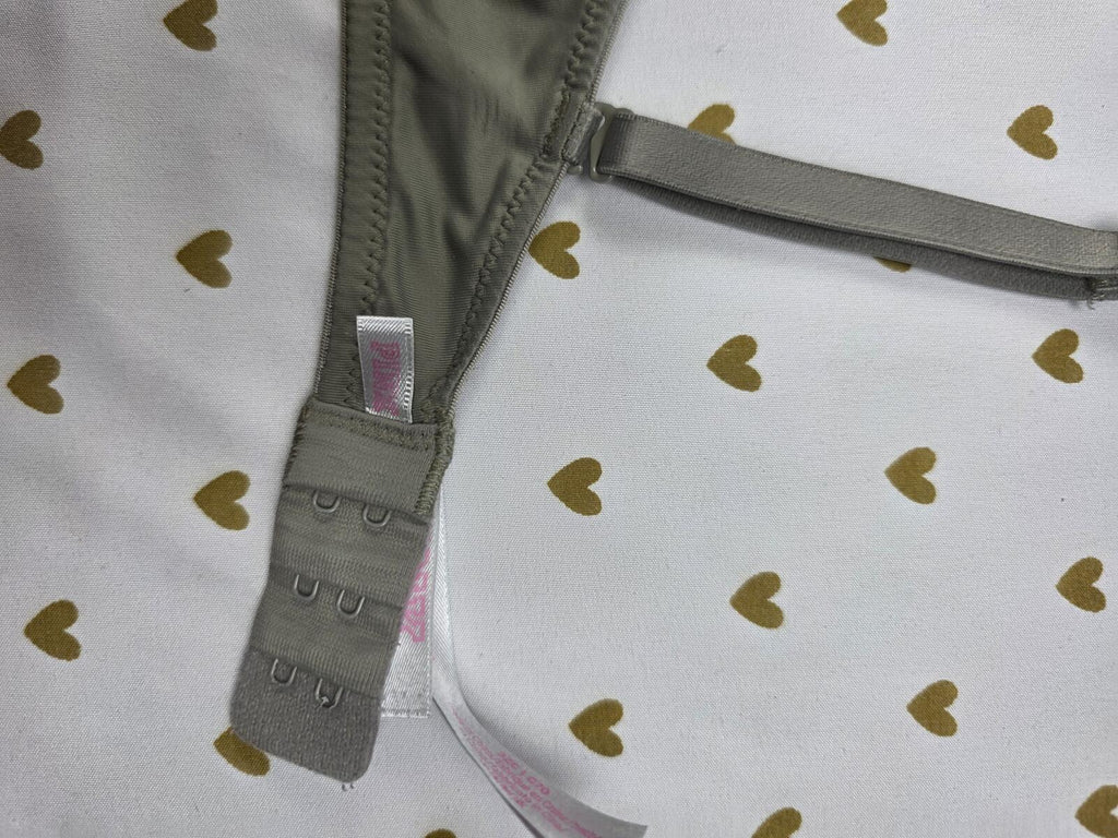 Victorias Secret PINK Olive Green 32C Wear everywhere Lightly Lined Bra