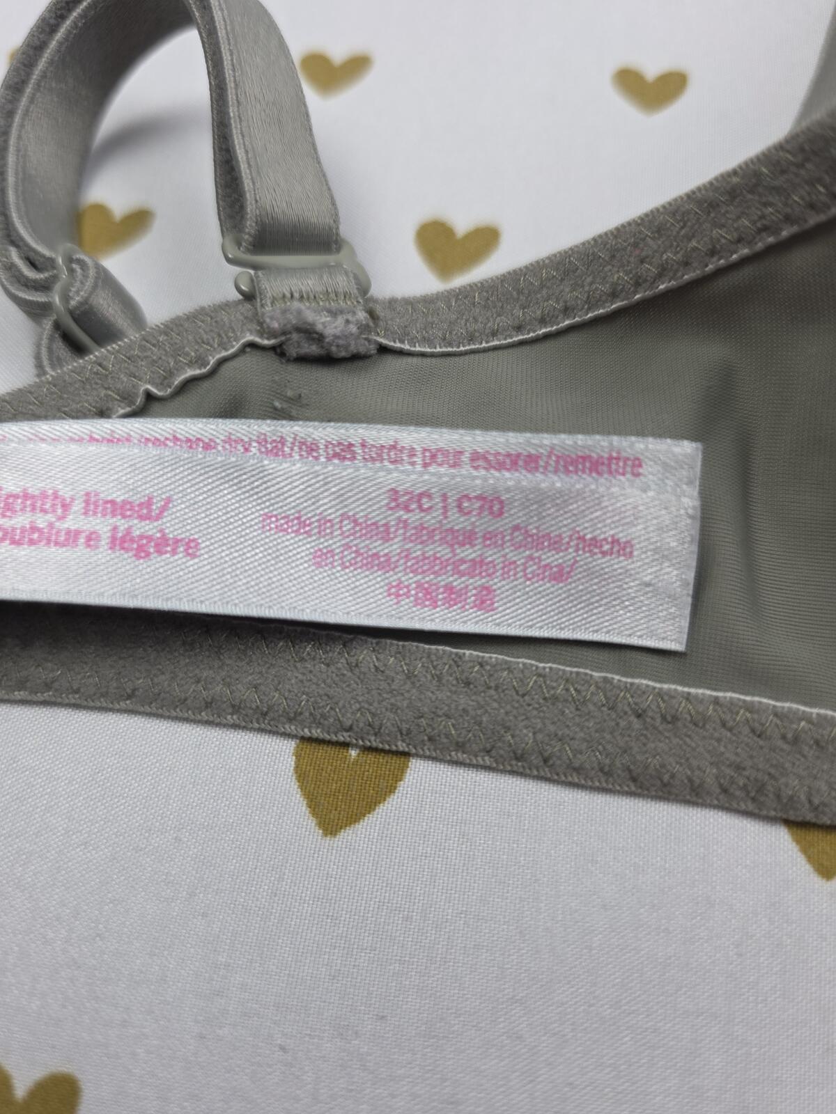 Victorias Secret PINK Olive Green 32C Wear everywhere Lightly Lined Bra