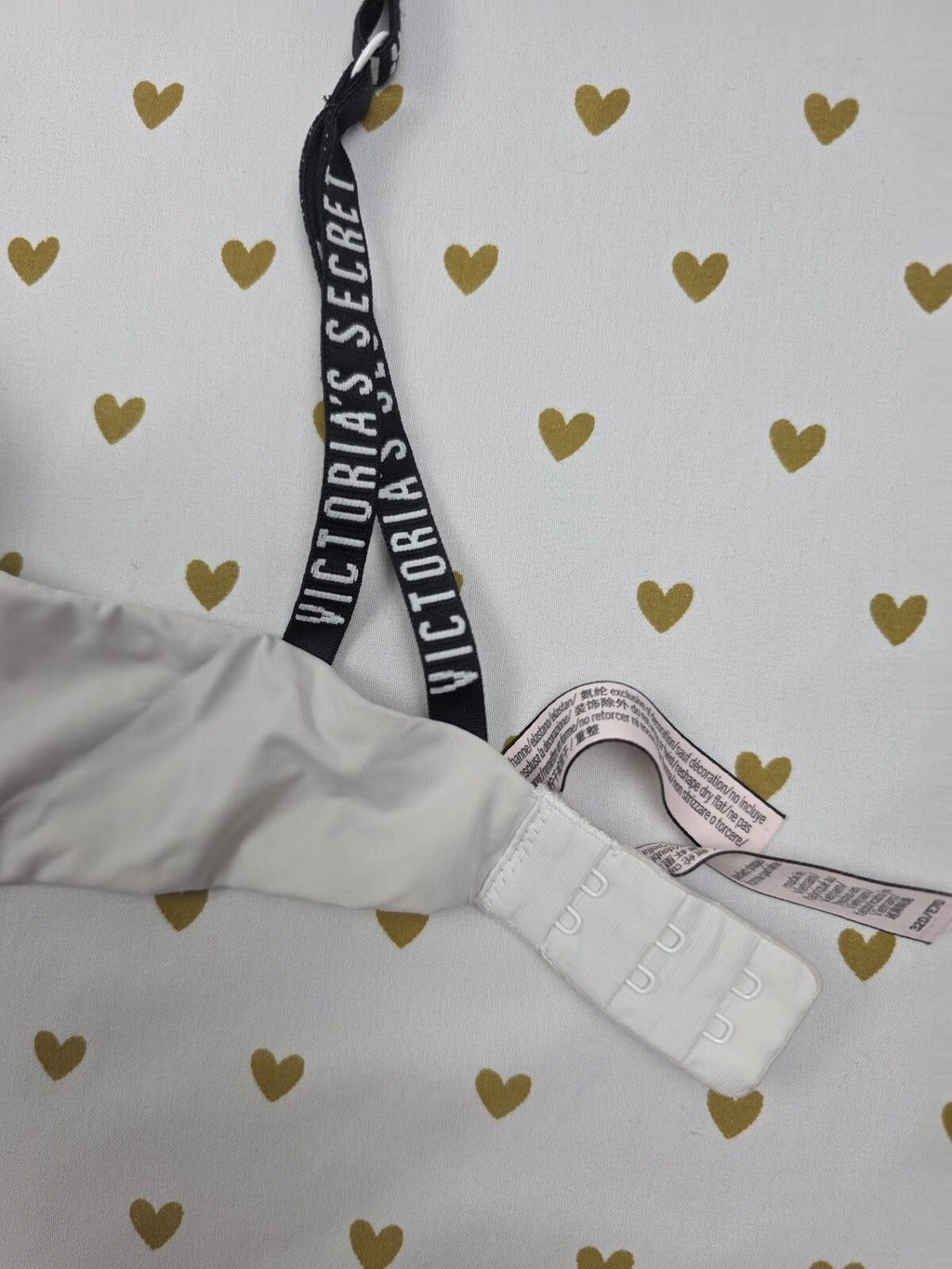 Victorias Secret White Logo Strap Perfect Shape Bra 32D