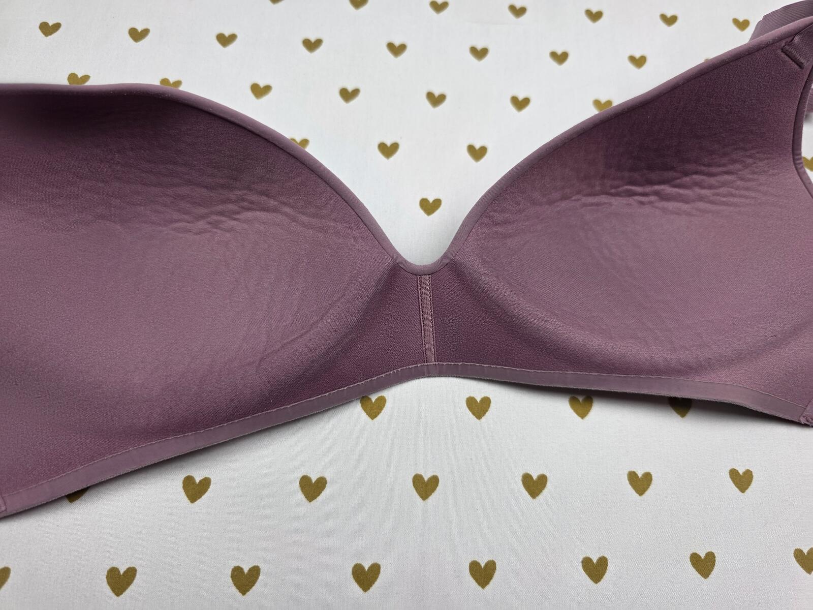Victorias Secret Wireless NO wire Bra T Shirt Lightly Lined Bra 34C