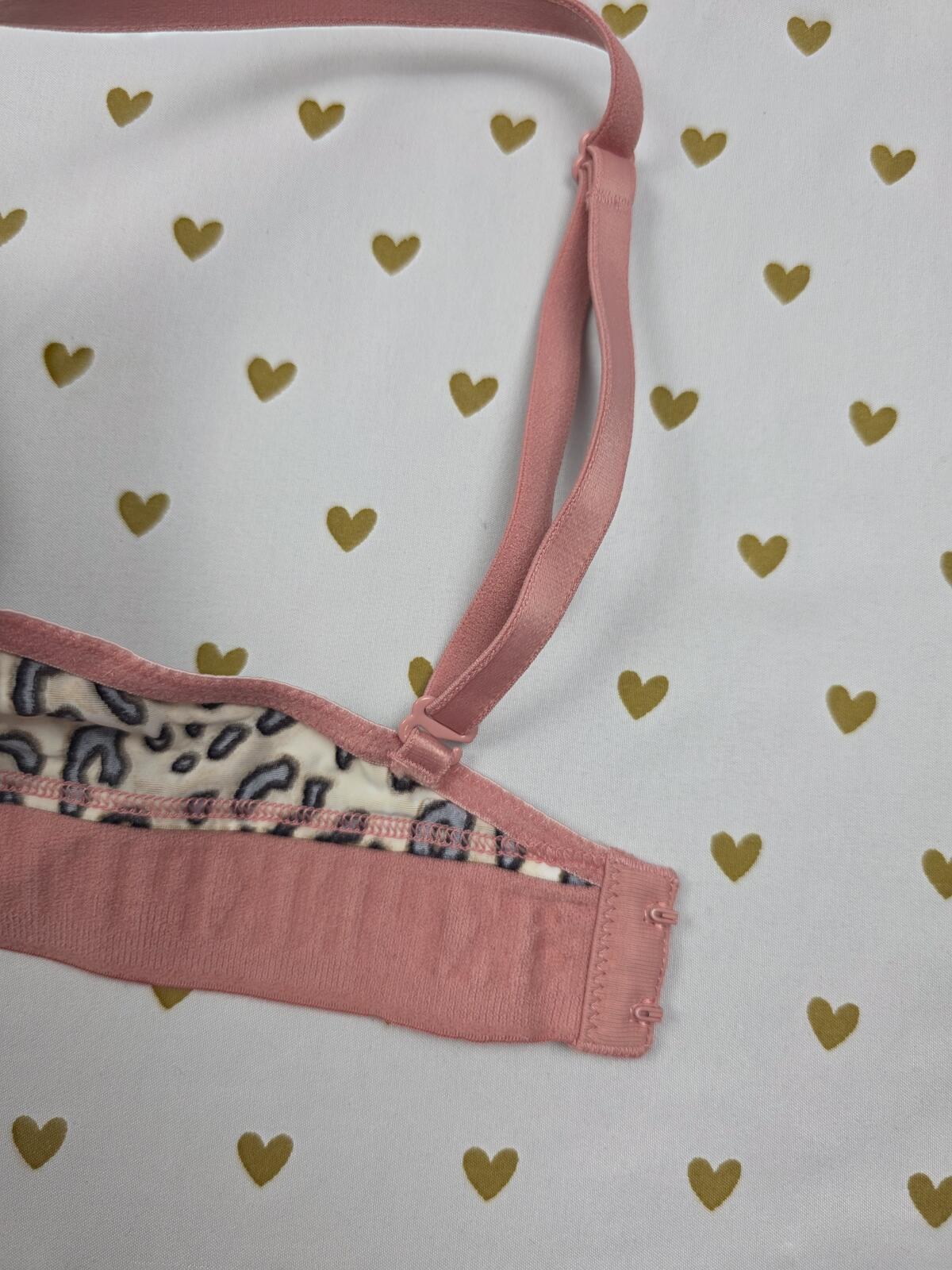 Victorias Secret PINK Leopard Cheetah Wear Everywhere PUSH UP Bra 32C