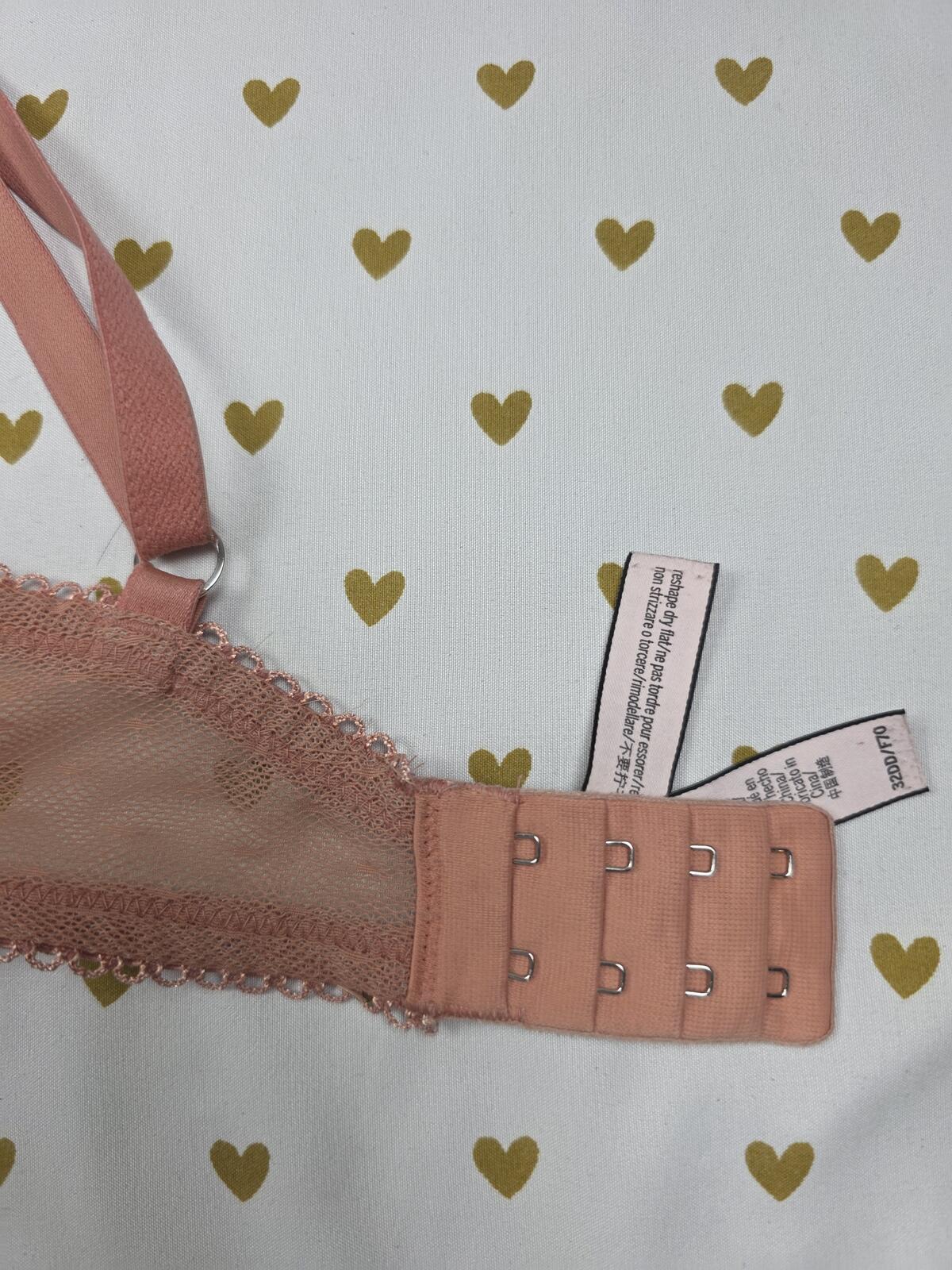 Victorias Secret Dream Angels Lined Demi Balconette Bra 32DD