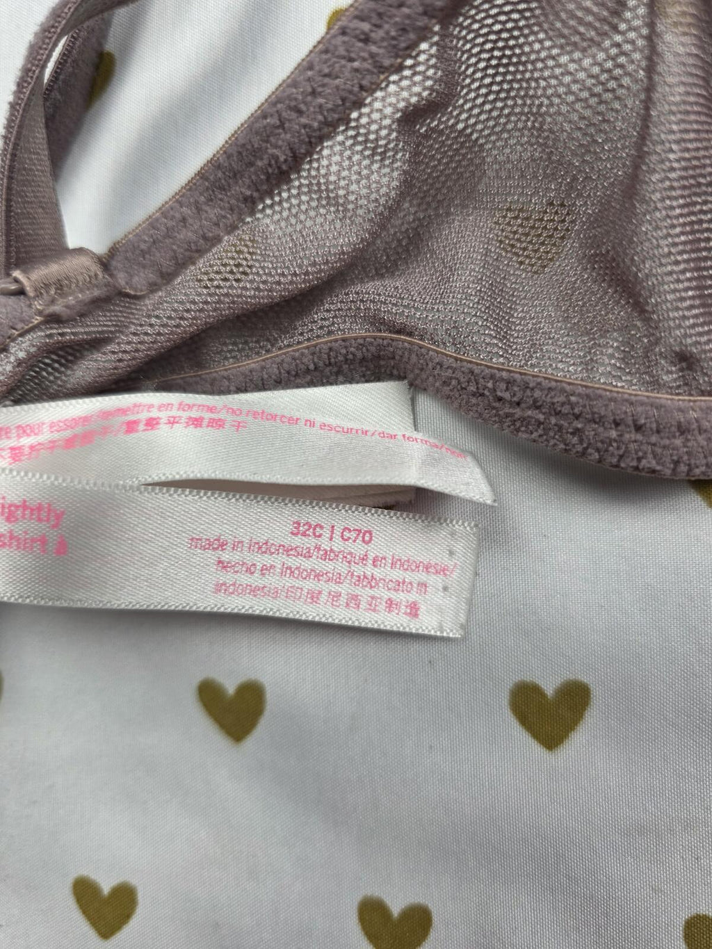 Victorias Secret PINK Polka Dot 32C Wear Everywhere T Shirt Bra