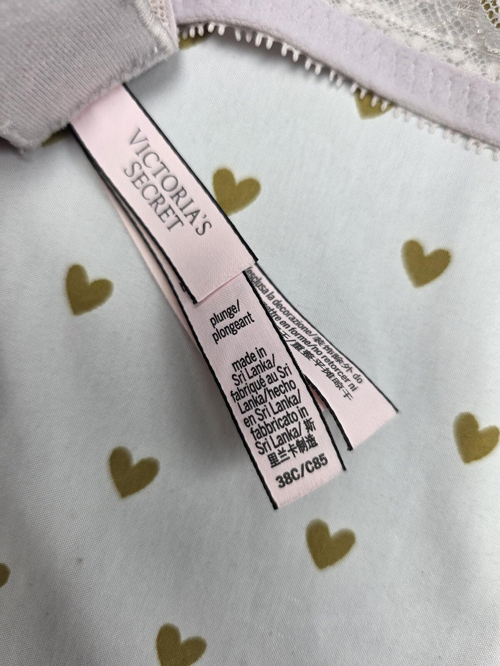 Victorias Secret INCREDIBLE  Plunge sexy  bra 38C