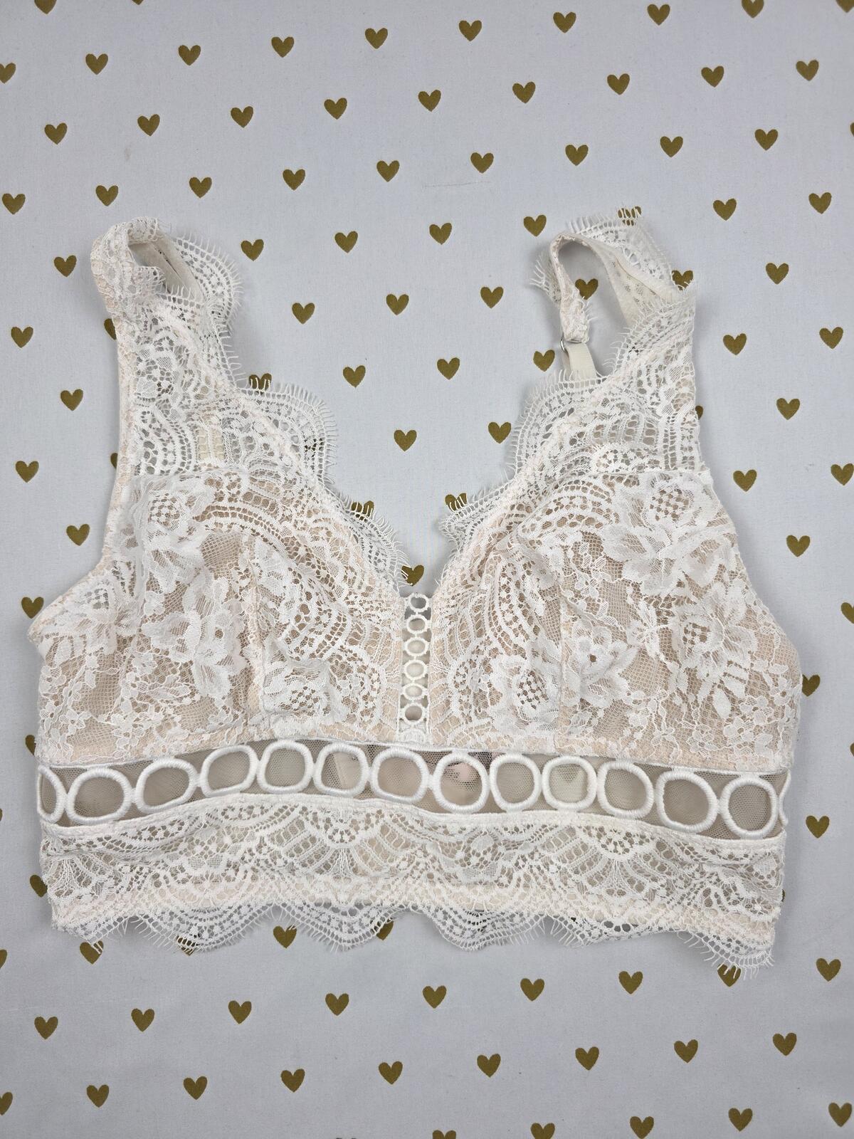Victorias Secret White Lacey Cute Small 1Bralette Bra Top Tank