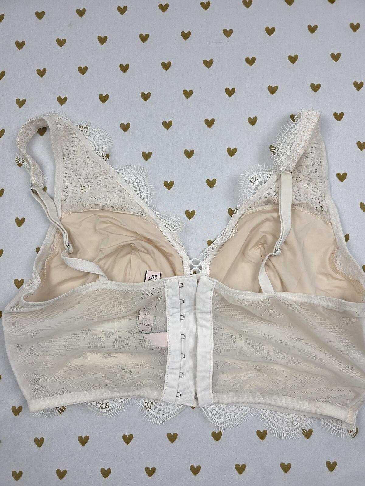 Victorias Secret White Lacey Cute Small 1Bralette Bra Top Tank