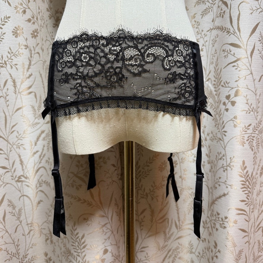 Victoria's Secret Womens Black Lace Garter Belt L Boudoir Sexy Vampy Coquette