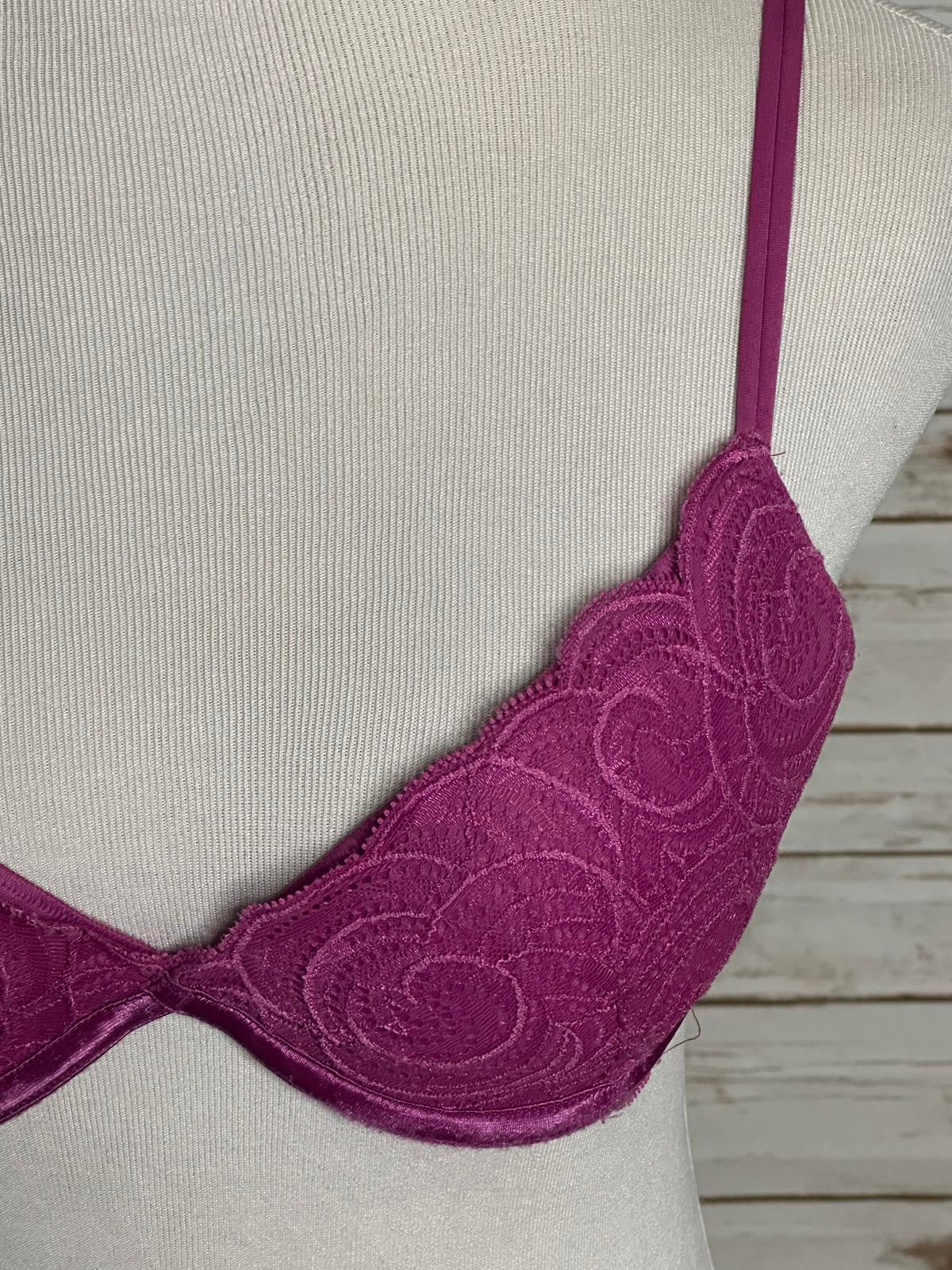 Victoria's Secret Very Sexy purple floral lace push-up bra Size 36B