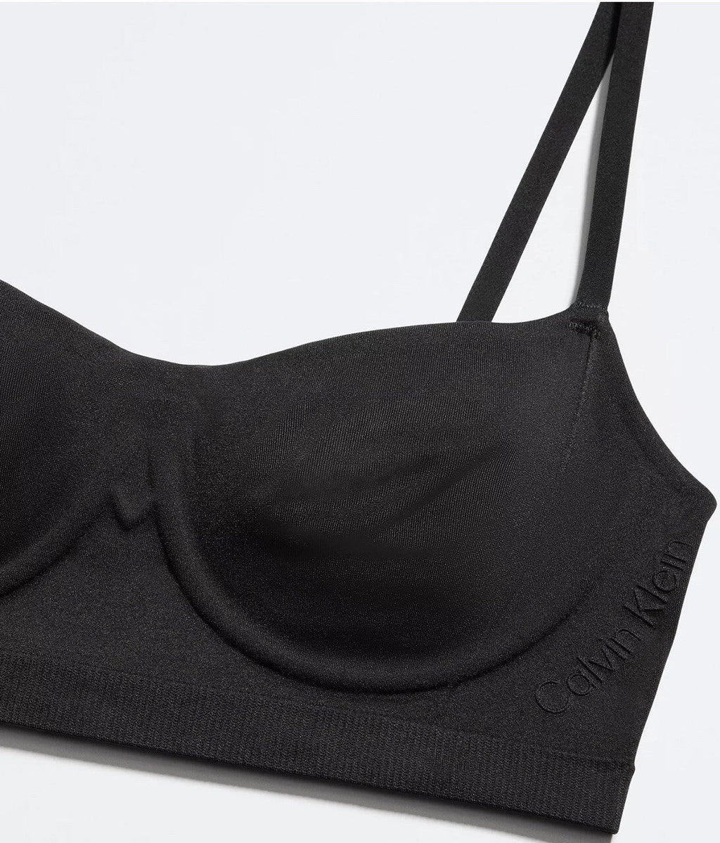 Calvin Klein Women's Bonded Flex Balconette Bralette QF6609, Black, M