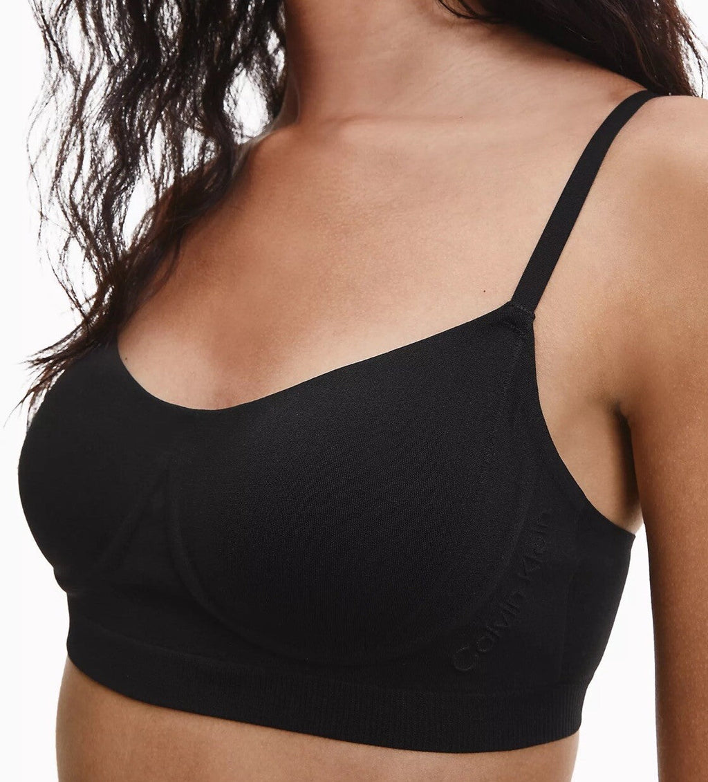Calvin Klein Women's Bonded Flex Balconette Bralette QF6609, Black, M