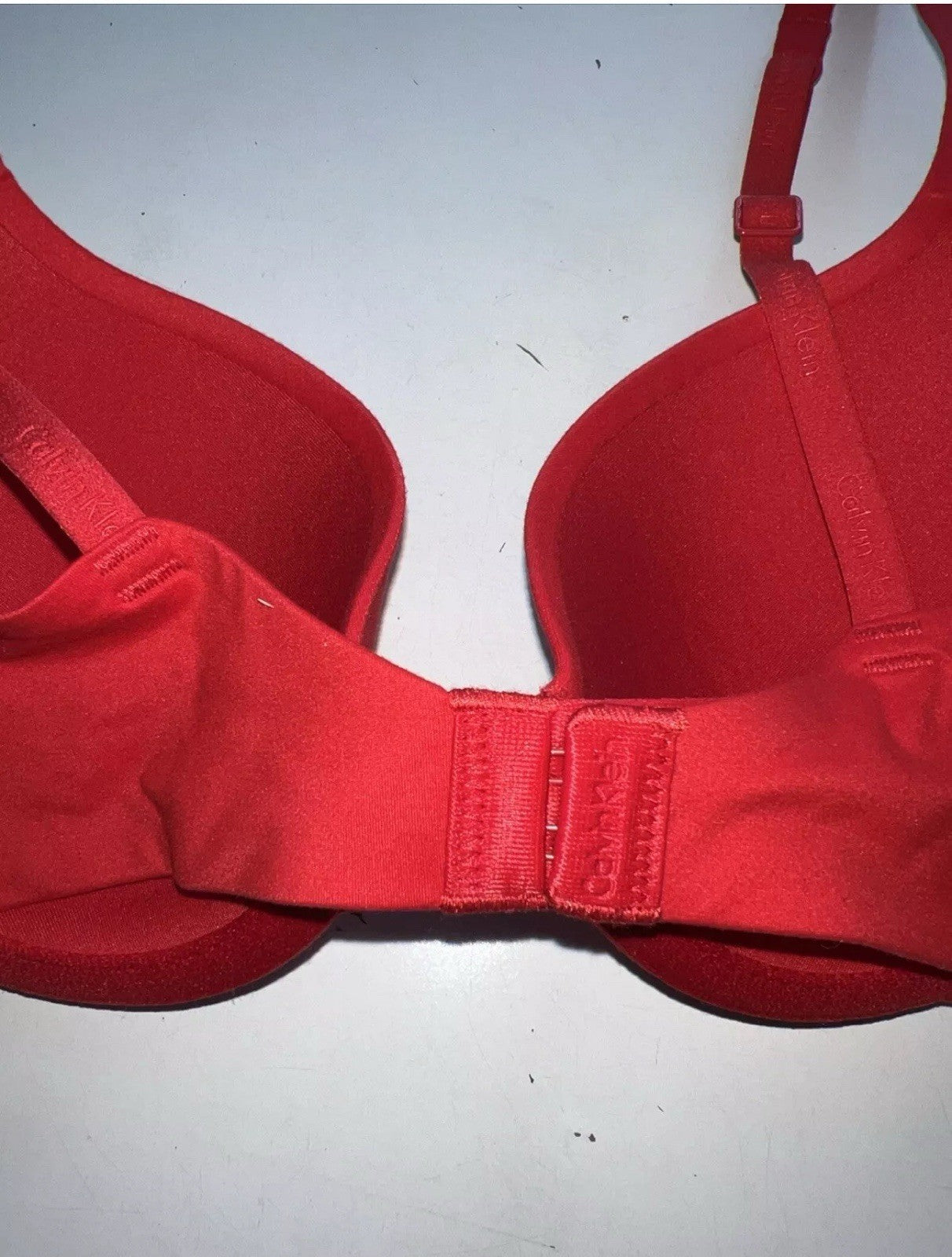 Calvin Klein Perfectly Fit Full Coverage T-Shirt Bra F3837, Red, Size 34A