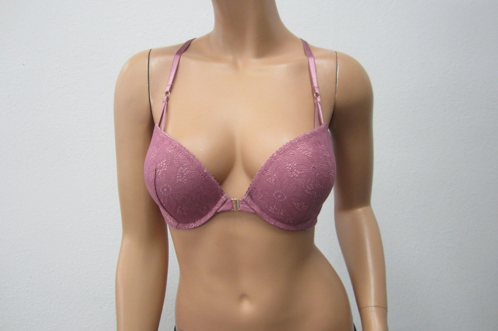 *NWT* Victoria's Secret Angels HOT SEXY Push Up Purple Lace  Bra 32D
