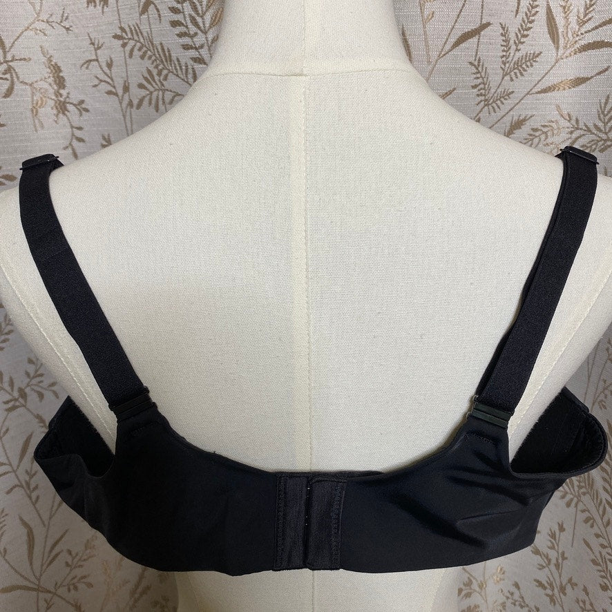 Victorias Secret 42DD Black Lightly Lined Wireless Bra Smooth Comfort T-Shirt