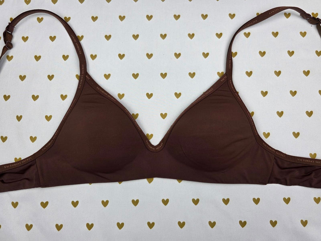 Victorias Secret T shirt Lightly Lined wireless no wire bra 32a