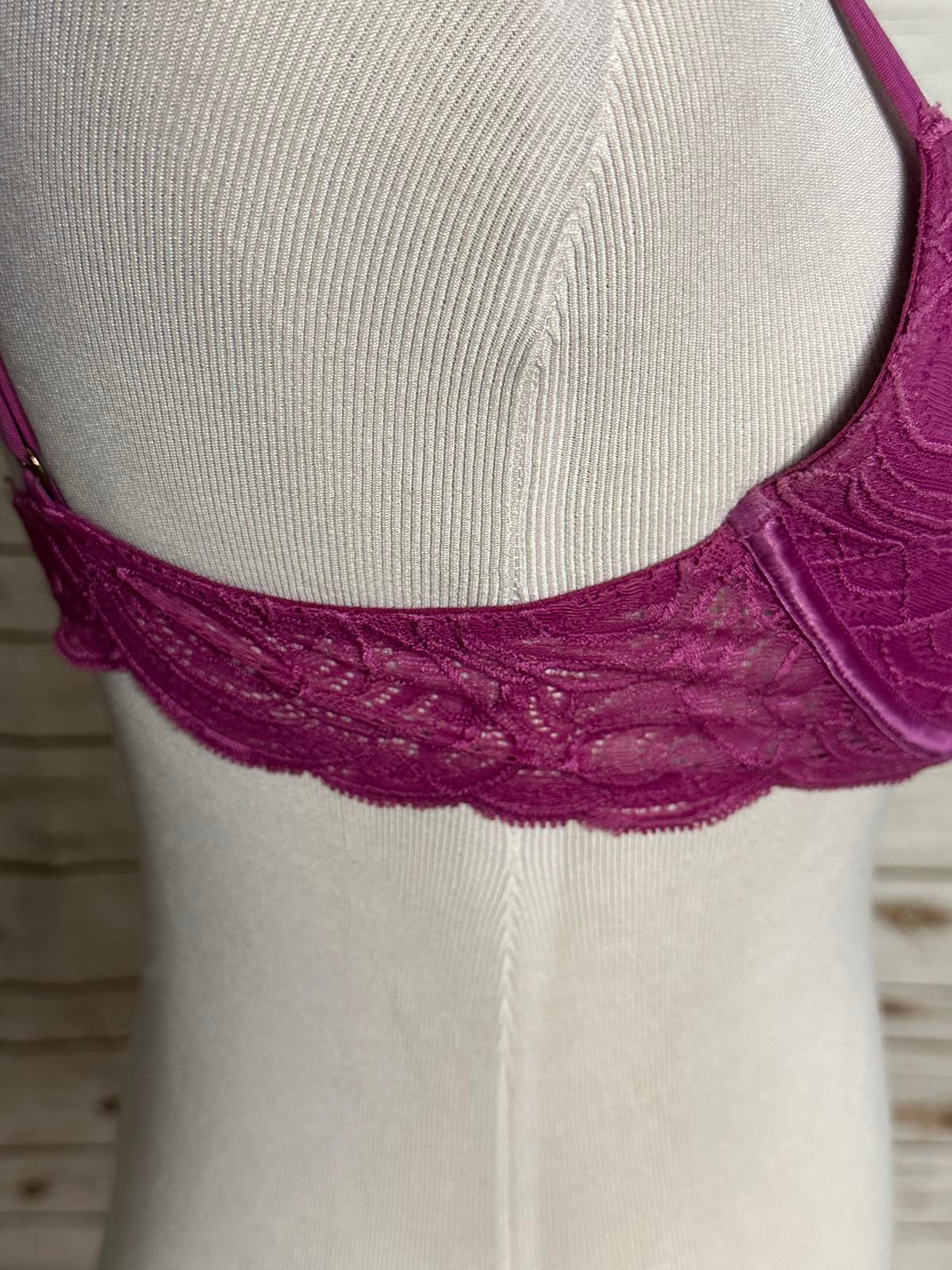 Victoria's Secret Very Sexy purple floral lace push-up bra Size 36B