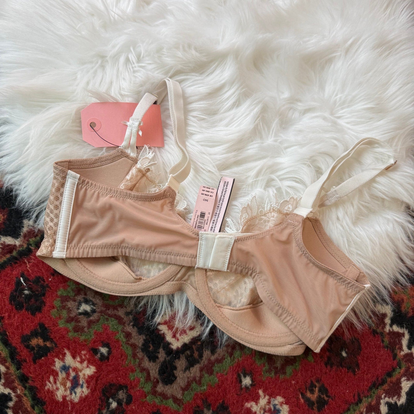 Victoria's Secret Delicate Lace Bra - New, 34D