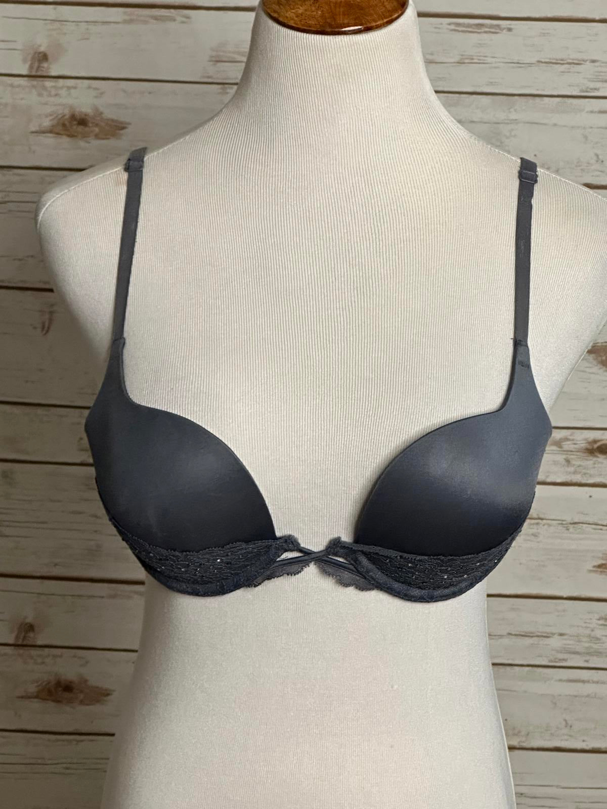Victoria's Secret Very Sexy silver padded demi bra Size 34C