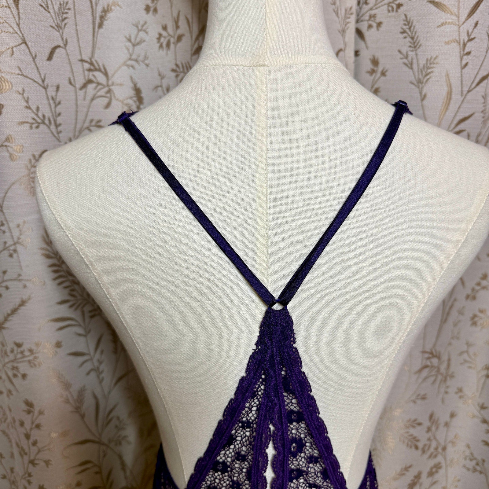 Victoria's Secret Purple Lace Halter Teddy Bodysuit L Plunge Romantic Whimsigoth