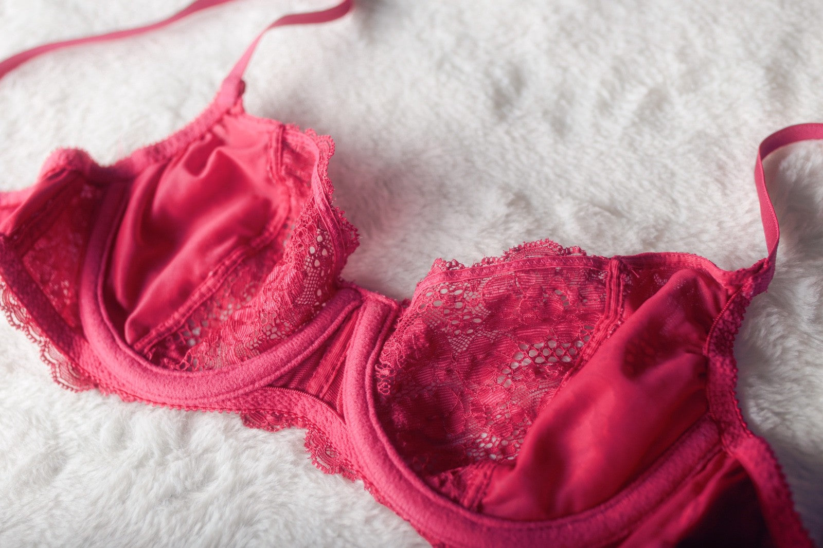 Victoria's Secret Vintage 90s Unlined Lace Underwire Demi Balconette Bra Red 36B