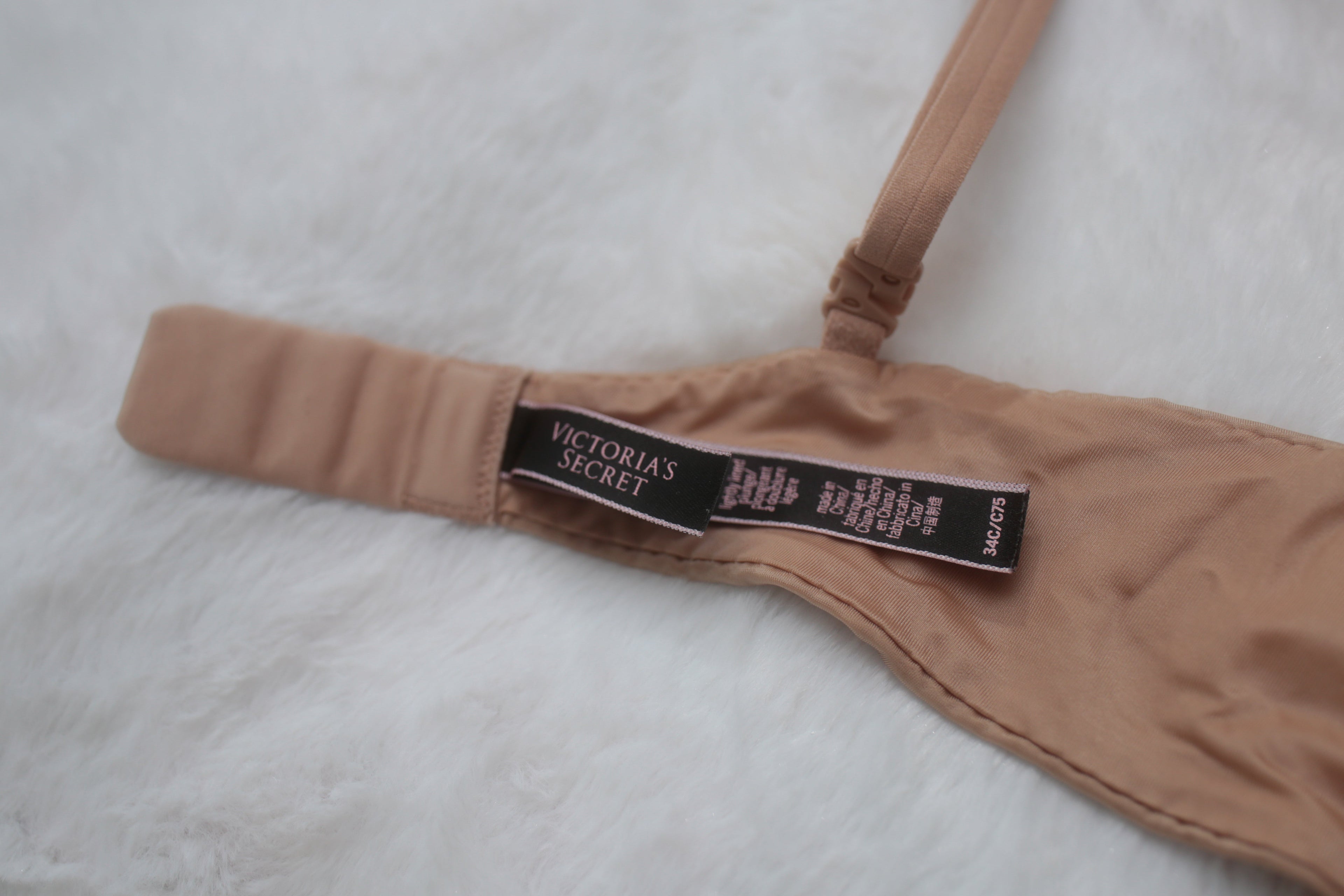 Victoria's Secret Plunge T‑Shirt Bra, Lightly Lined 34C Beige