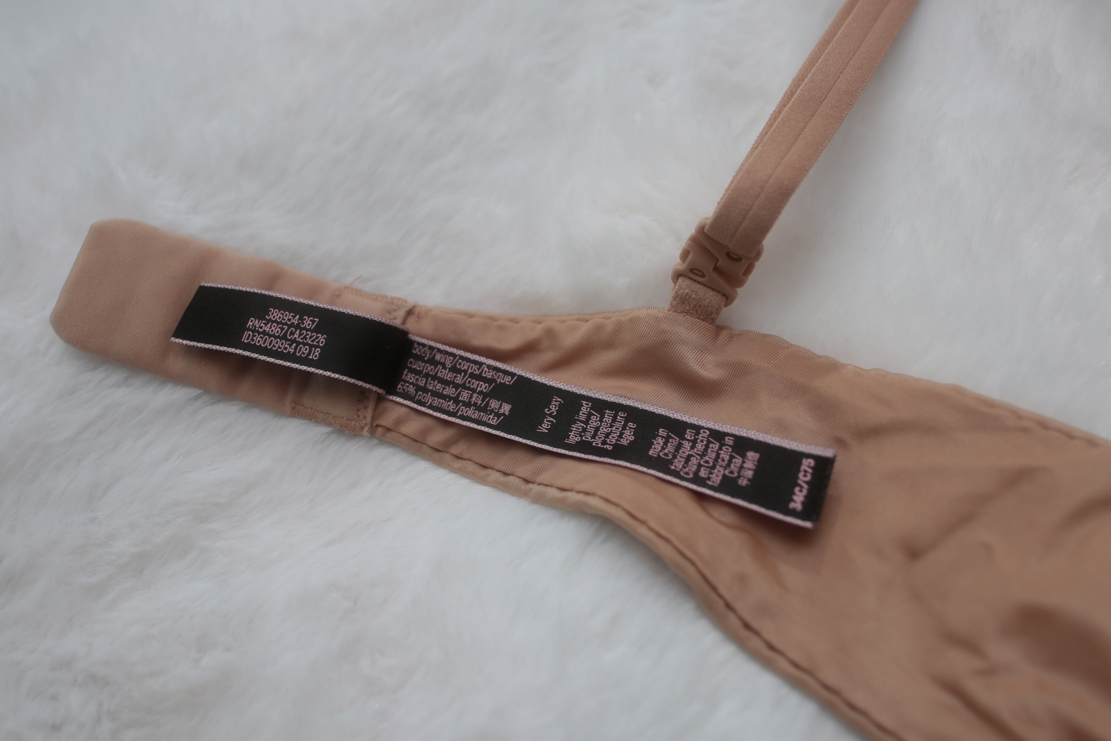 Victoria's Secret Plunge T‑Shirt Bra, Lightly Lined 34C Beige