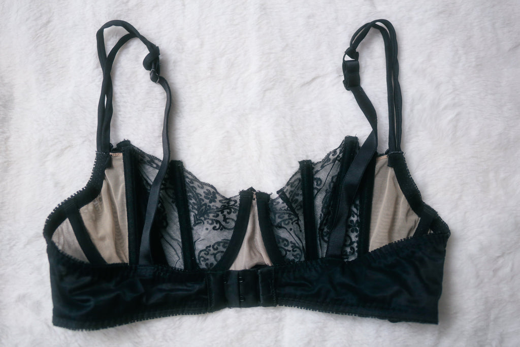 Victoria's Secret Balconette Lace Bra 38C Beige/Black