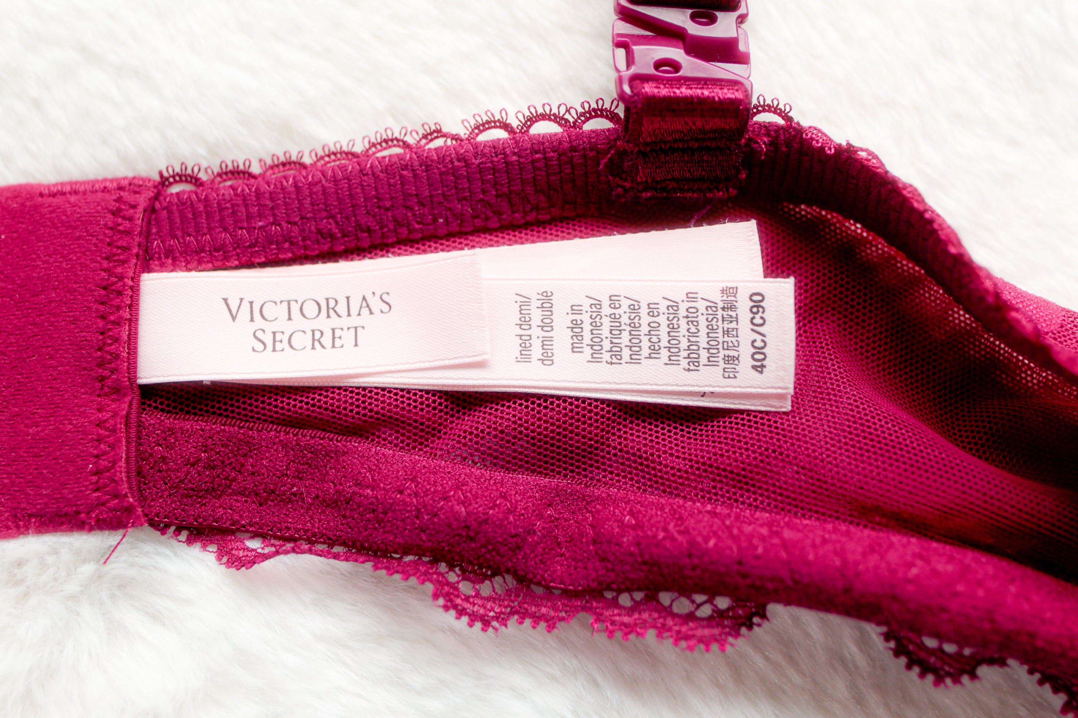 Victoria's Secret Lined Demi Underwire T-shirt Bra Purple Dot 40C NEW