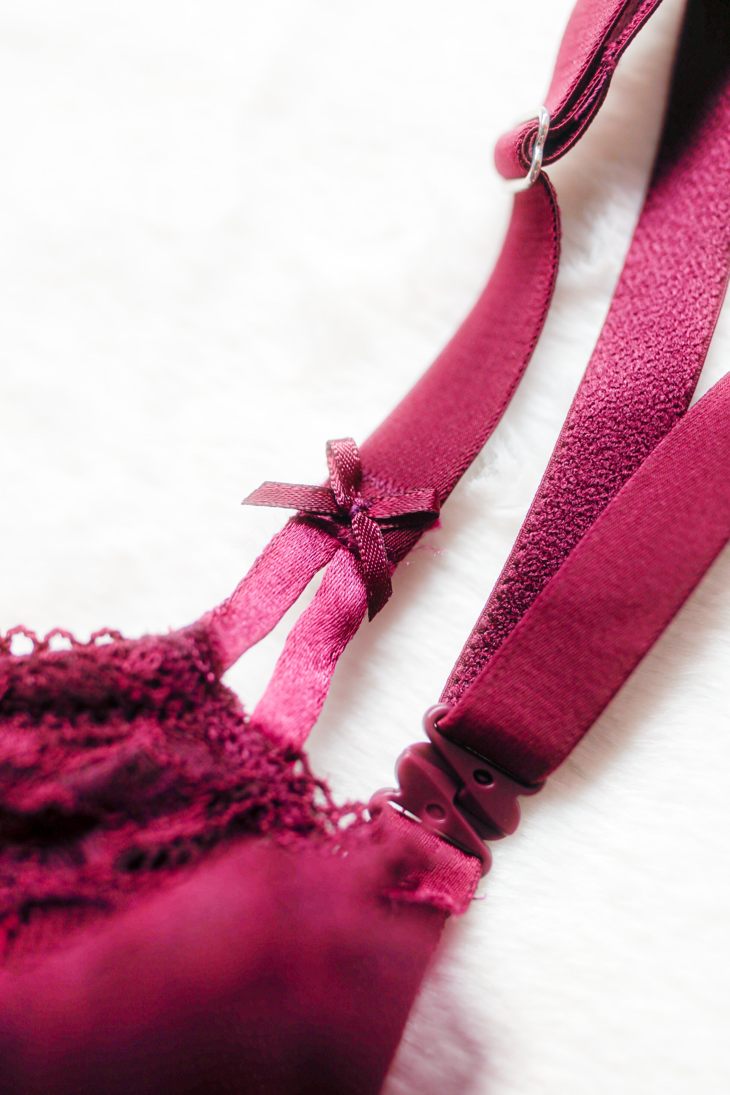 Victoria's Secret Dream Angels Push-up Unpadded Unlined Lace Demi Bra Purple 36DDD