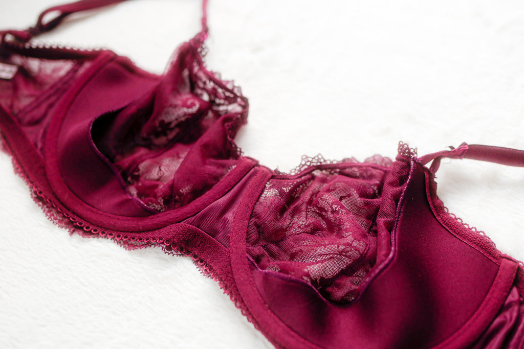 Victoria's Secret Dream Angels Push-up Unpadded Unlined Lace Demi Bra Purple 36DDD