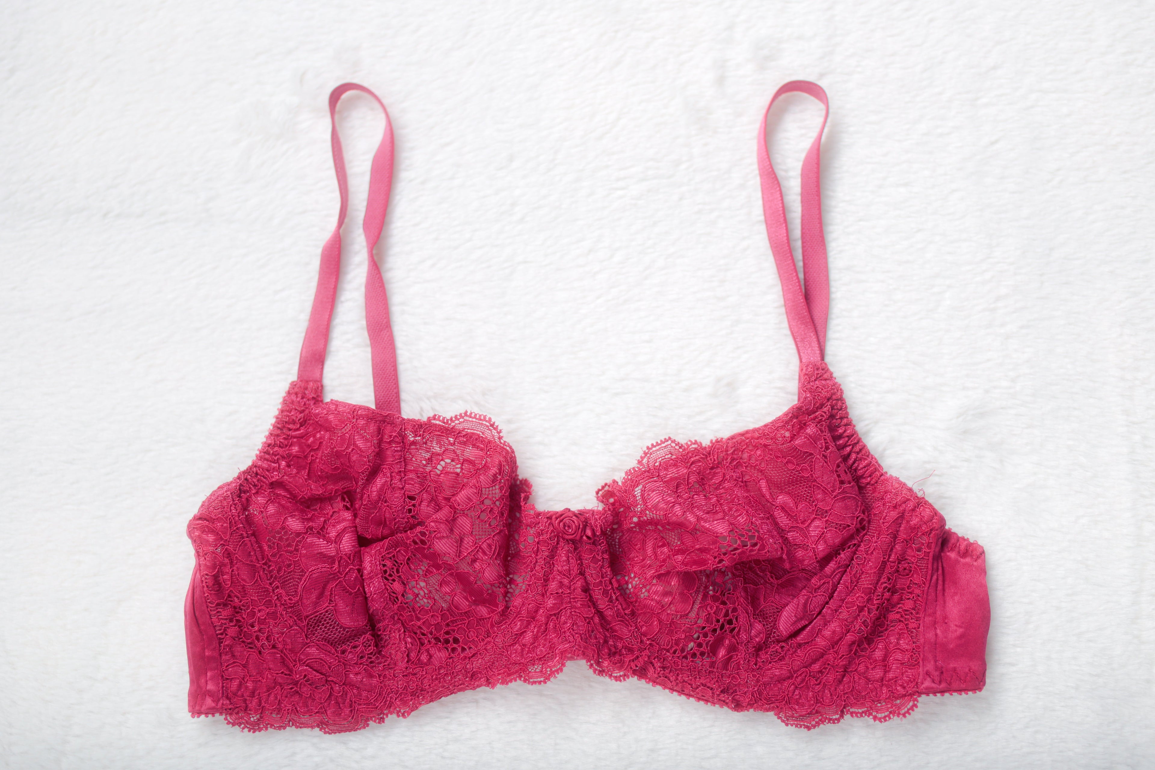 Victoria's Secret Vintage 90s Unlined Lace Underwire Demi Balconette Bra Red 36B