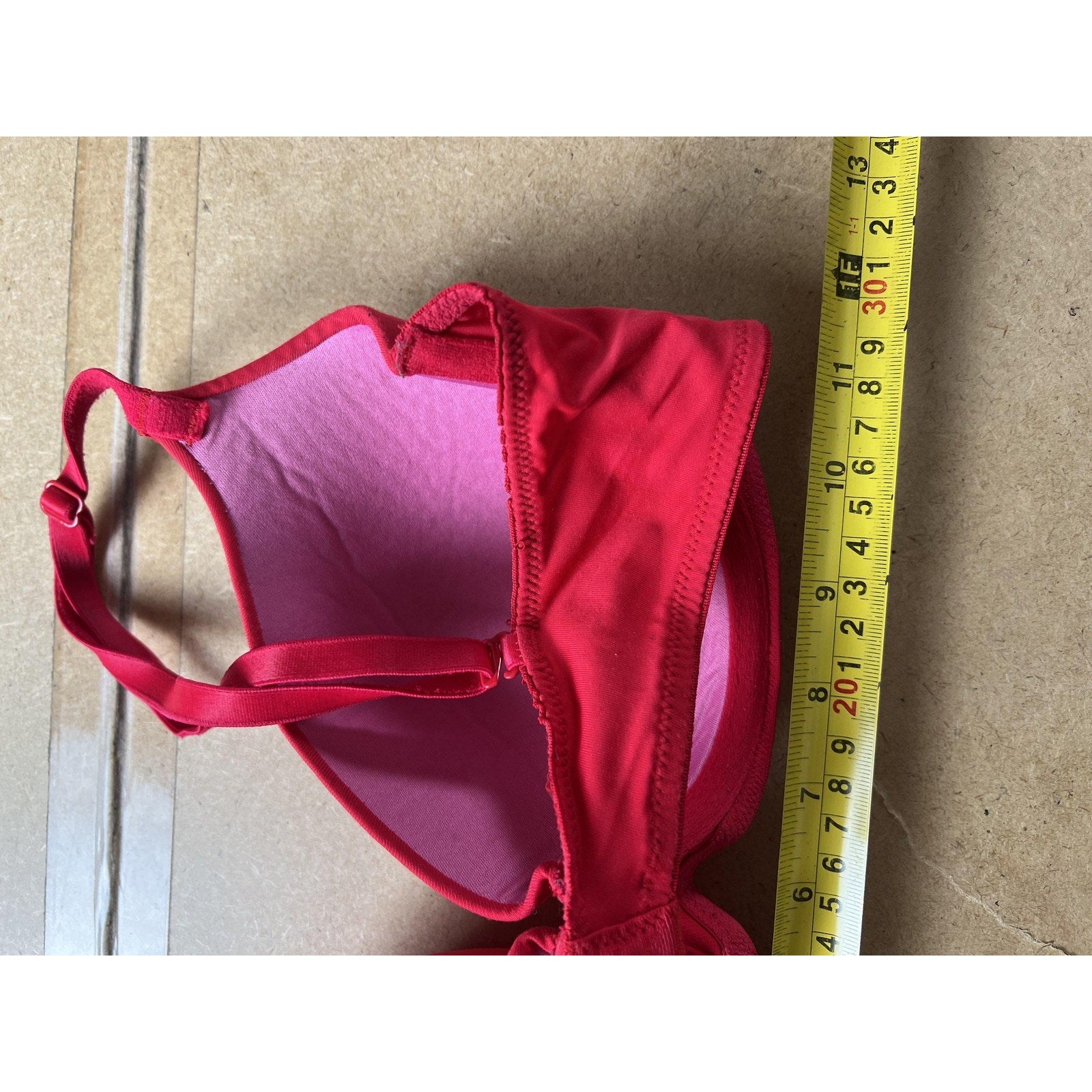 PINK Victoria's Secret Bra Womens 34B Hot Pink Padded Underwire T Shirt