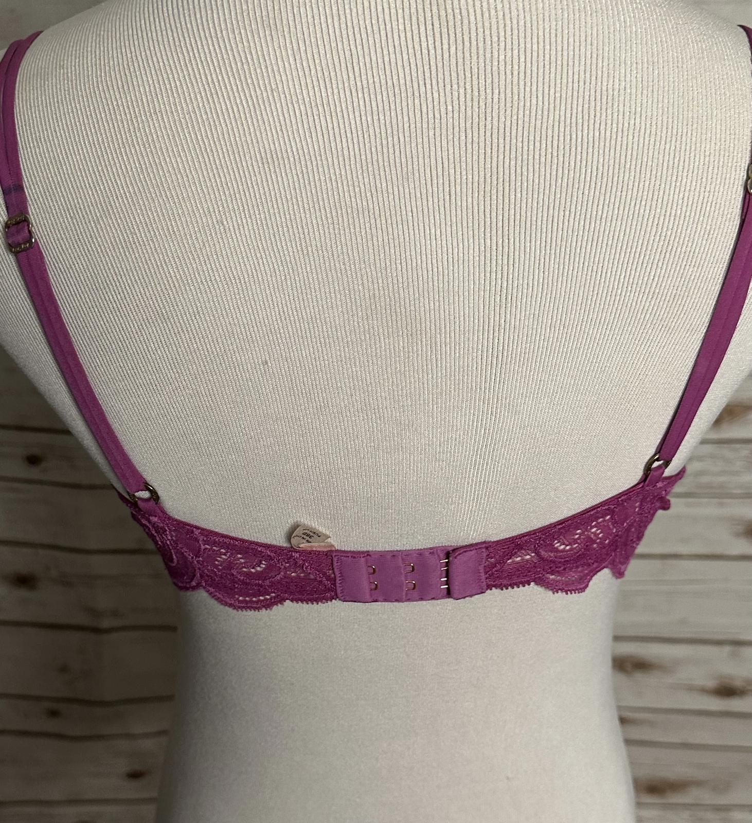 Victoria's Secret Very Sexy purple floral lace push-up bra Size 36B