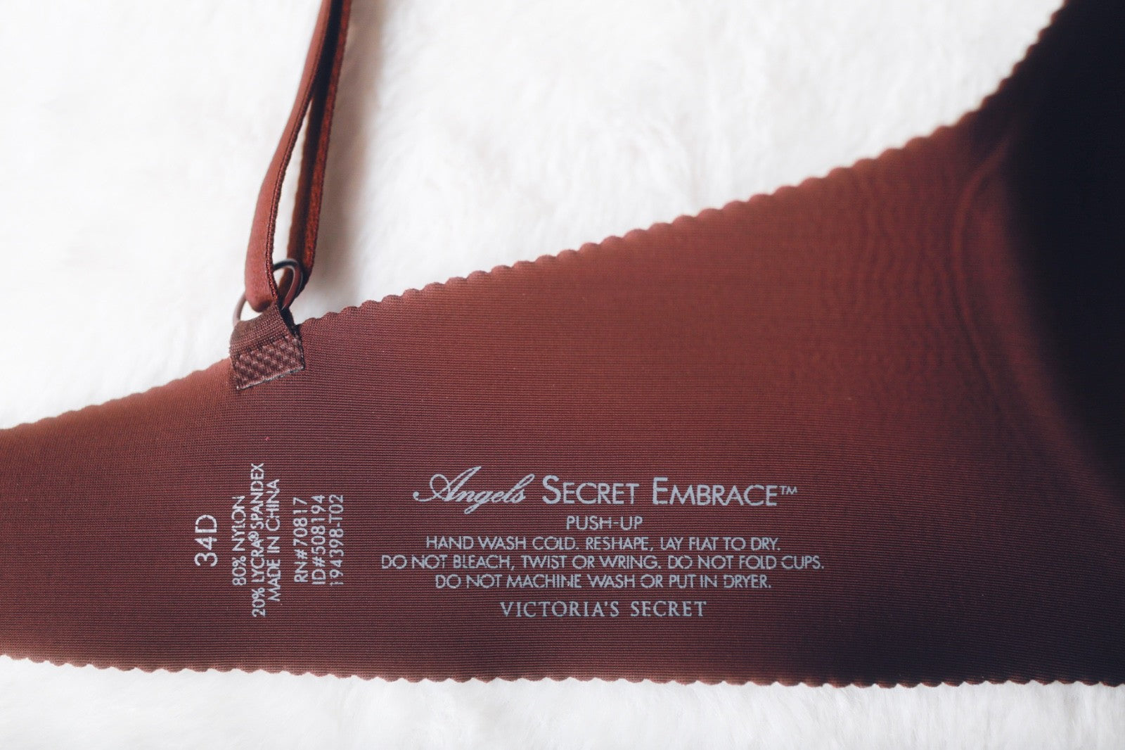 Victoria's Secret 34D Embrace Push Up Seamless Underwire T-shirt Bra Brown