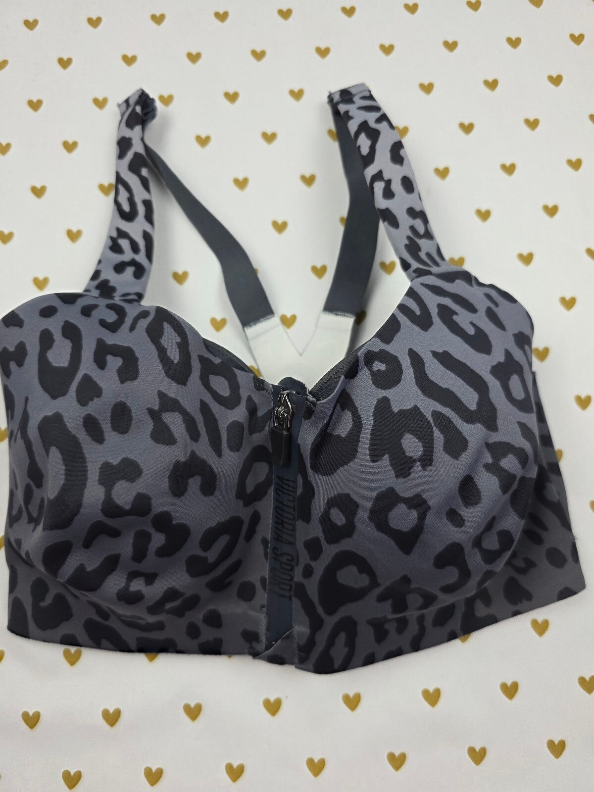 Victorias Secret Leopard Cheetah Grey SPORTS BRA Incredible Knockout Tank 32DDD