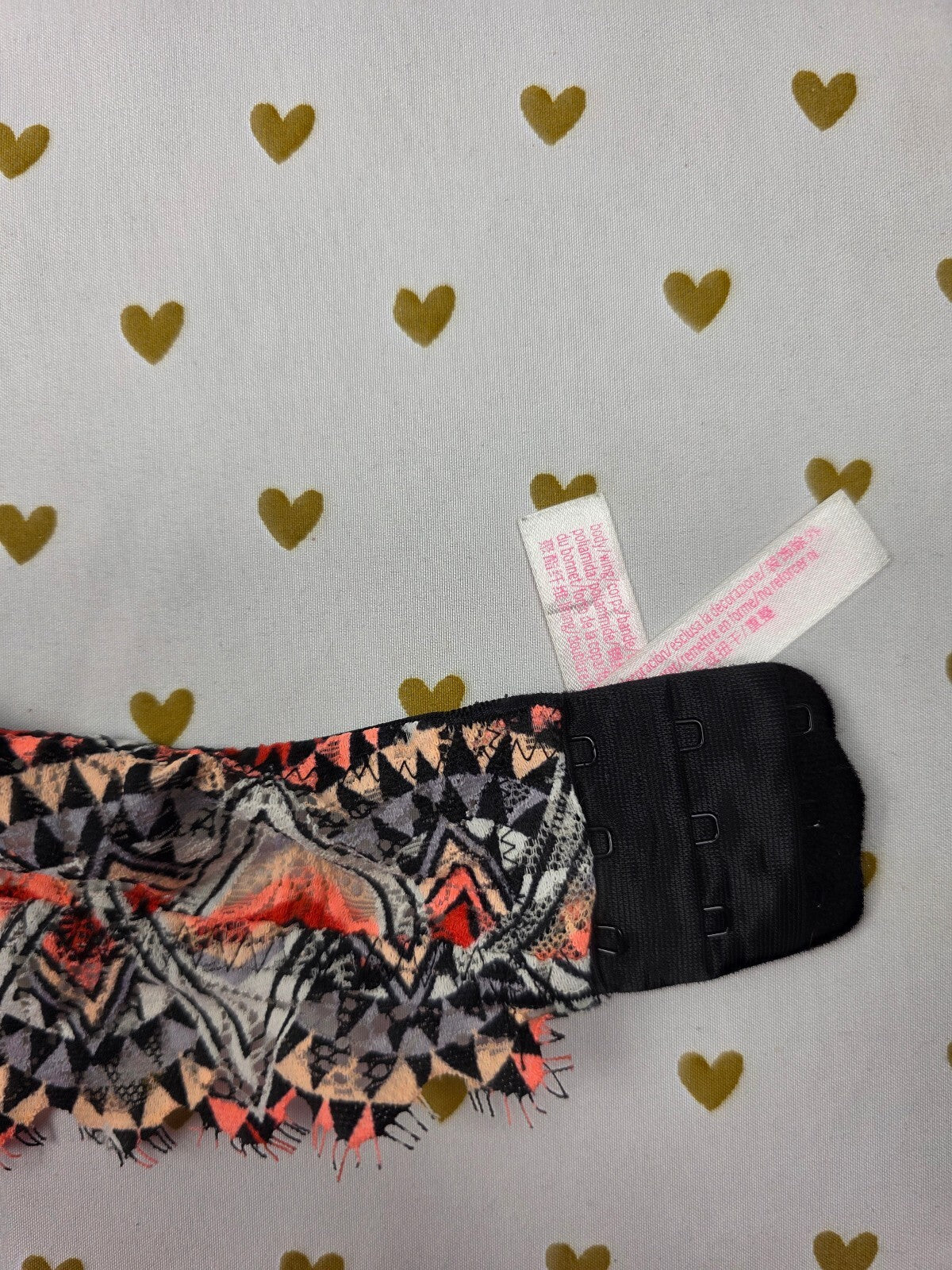 Victorias Secret Pink geometric Halter Bralette lace XS  Bralette Bra Top Tank