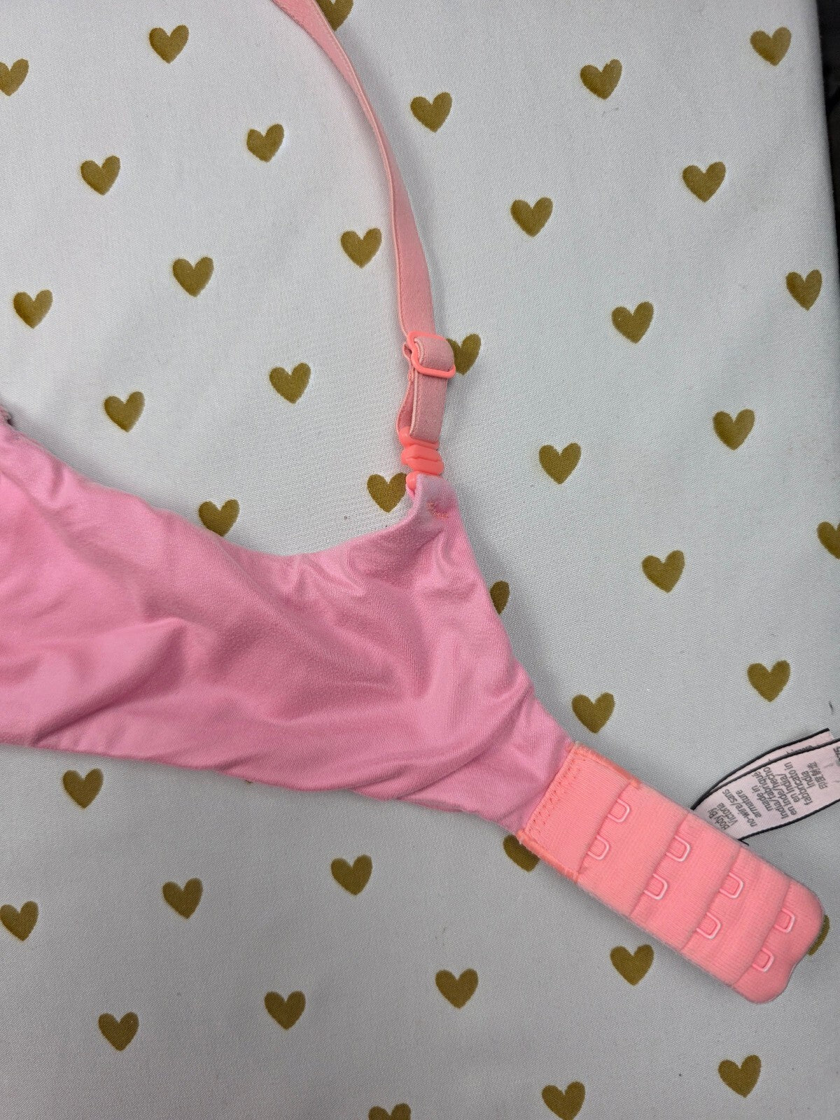 Victorias Secret Neon Pink Wireless No Wire Bra 34C