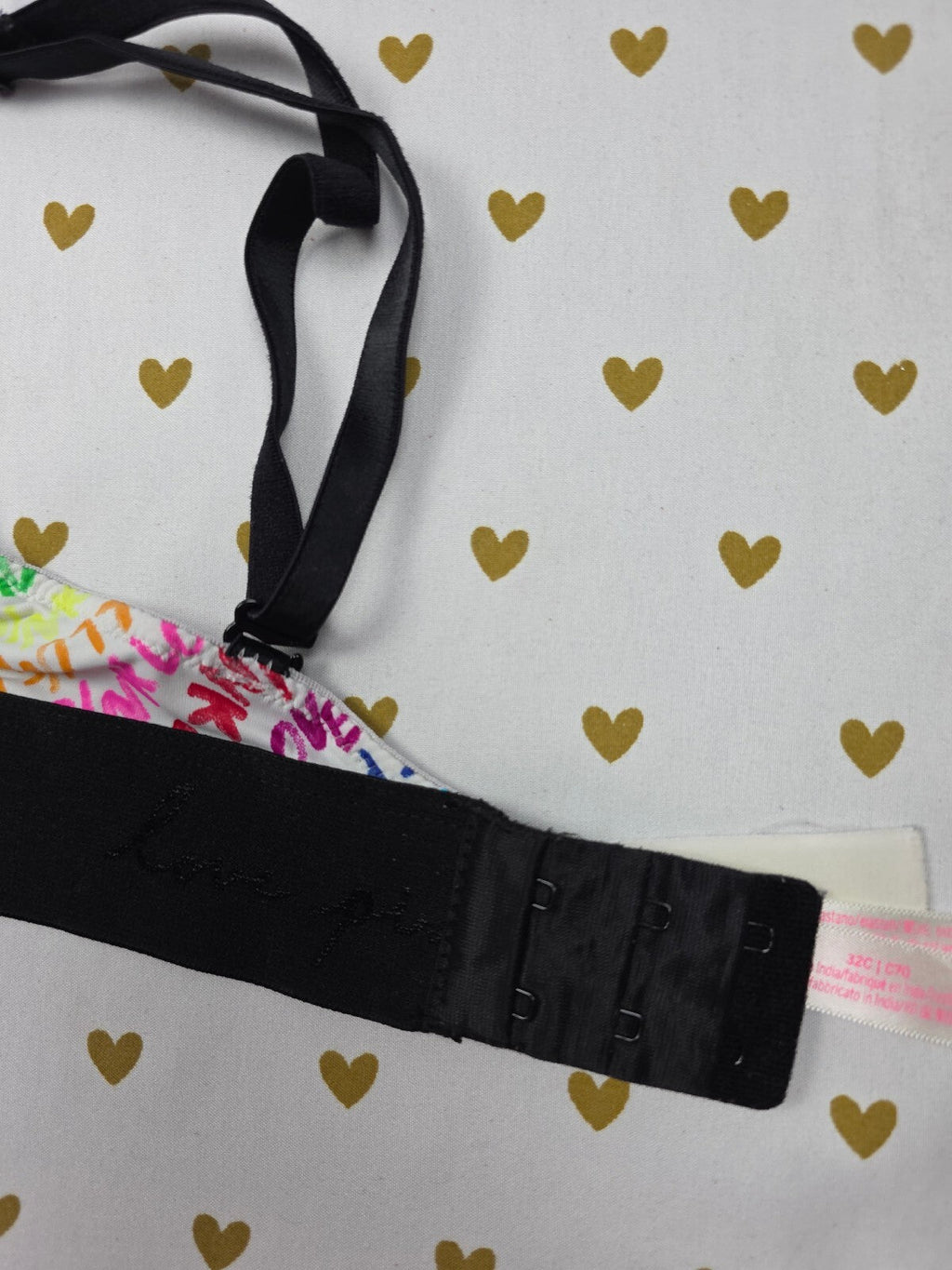 Victorias Secret Pink RAINBOW Logo wireless No Wire Bra 32C Push Up