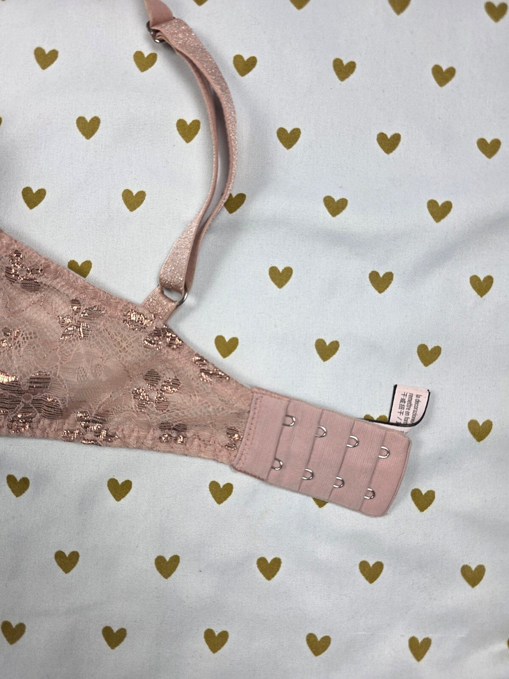 Victorias Secret Floral Accent Dream Angels Lined Demi Balconette Bra 32DDD