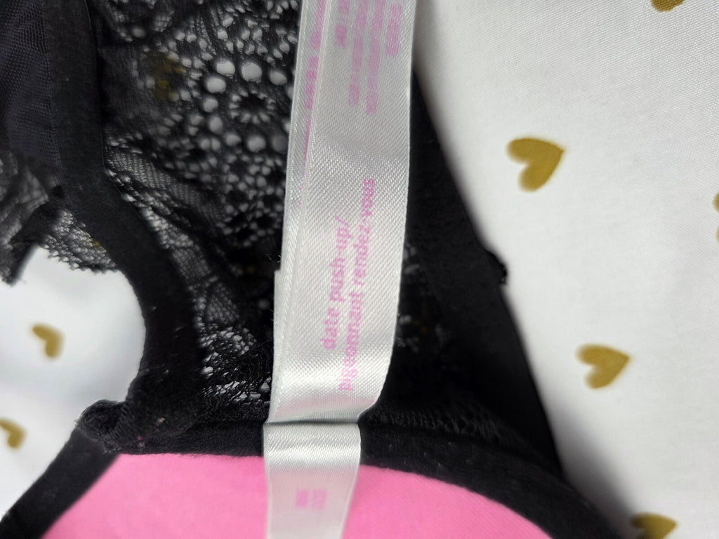 Victorias Secret Black Front Close Racerback Lacey Bra 34D Push Up