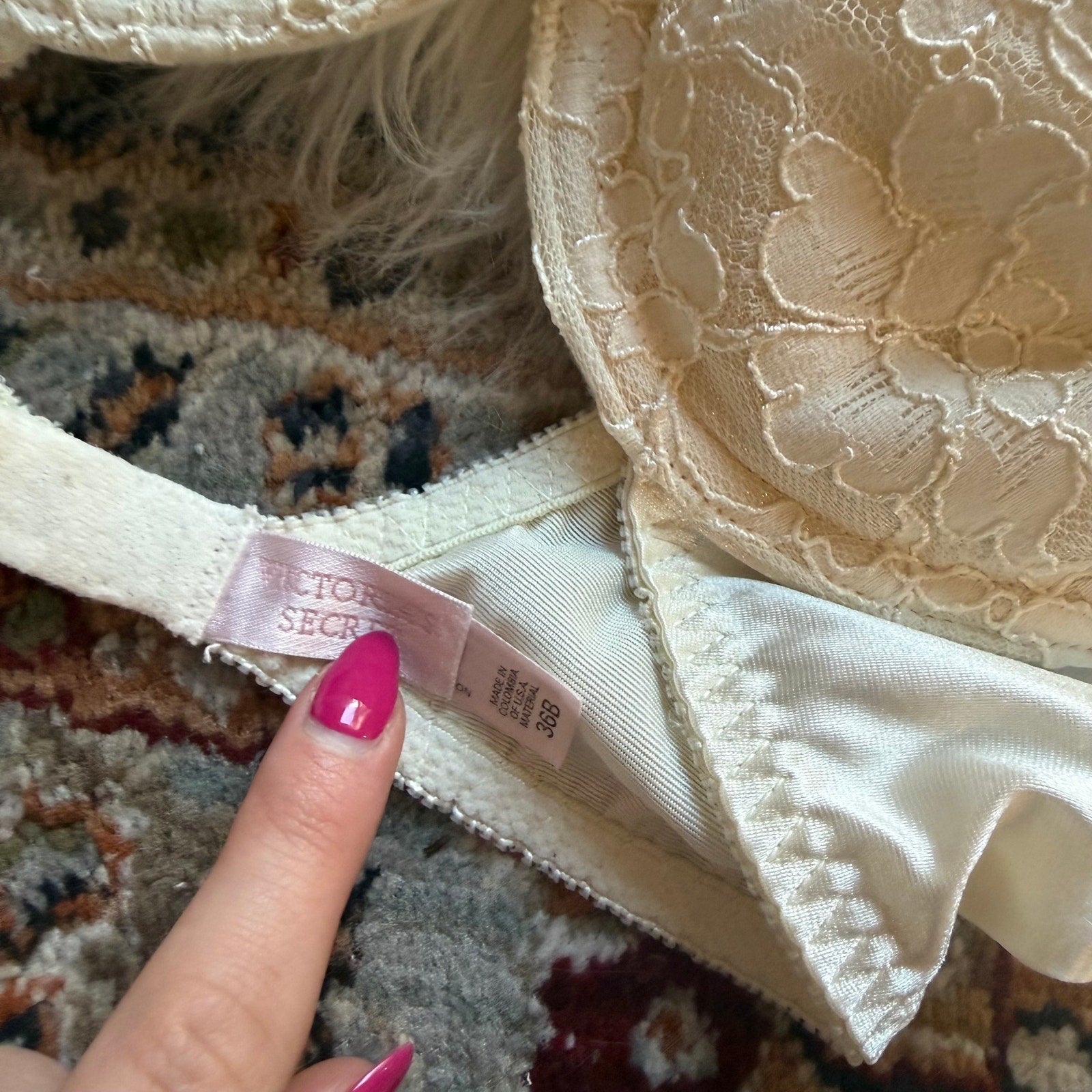 Victoria's Secret Vintage Lace Bra - 36B
