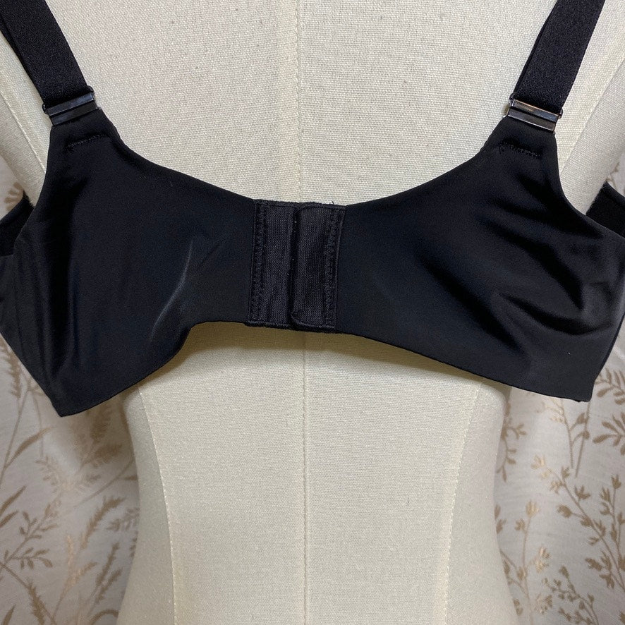 Victorias Secret 42DD Black Lightly Lined Wireless Bra Smooth Comfort T-Shirt