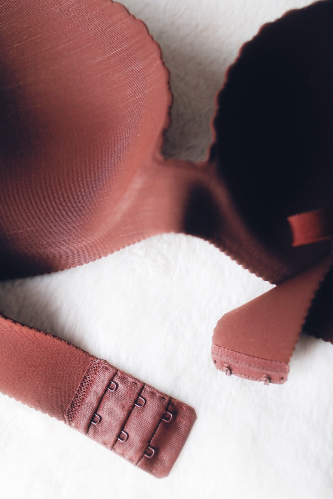 Victoria's Secret 34D Embrace Push Up Seamless Underwire T-shirt Bra Brown
