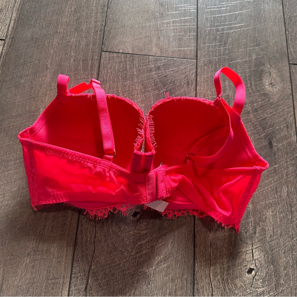 Victoria's Secret Dream Angels Lined Demi Lace Bra