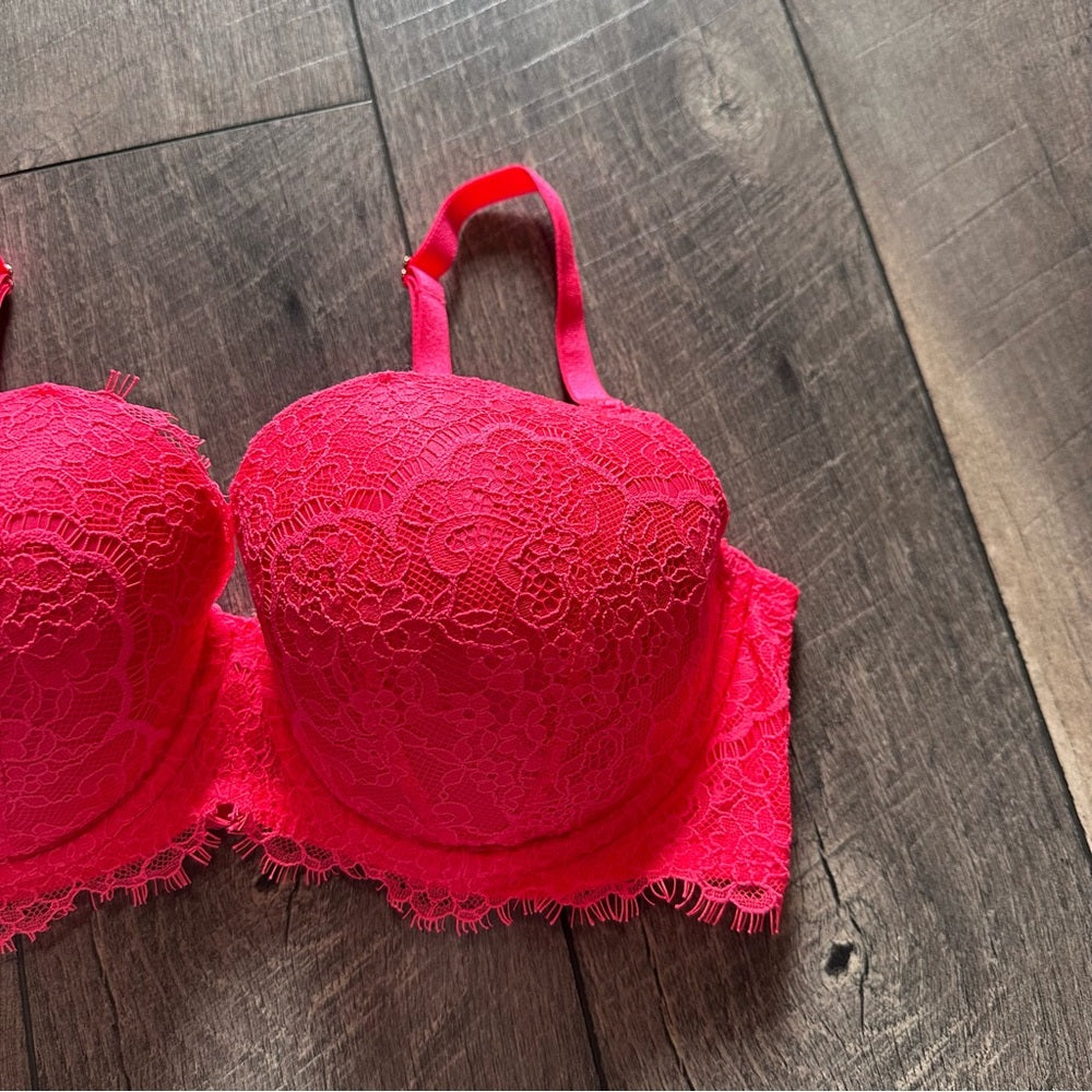 Victoria's Secret Dream Angels Lined Demi Lace Bra
