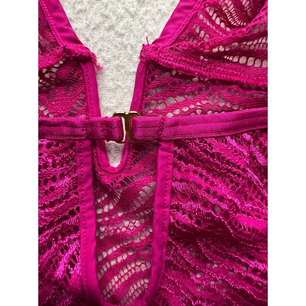 Victorias Secret Lace Halter Bodysuit In Fuchsia With Adjustable Straps S/P #9603